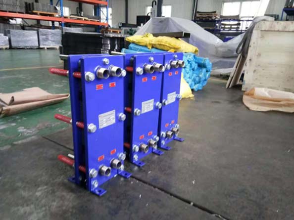 泸州蒸汽加热板式换热器交付青岛德曼啤酒设备
